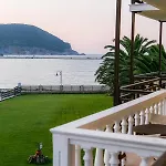 Aeolos Hotel