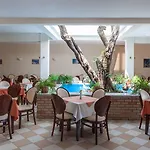 Hotel Aeolos Skopelos