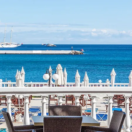 Aeolos 4* Σκόπελος