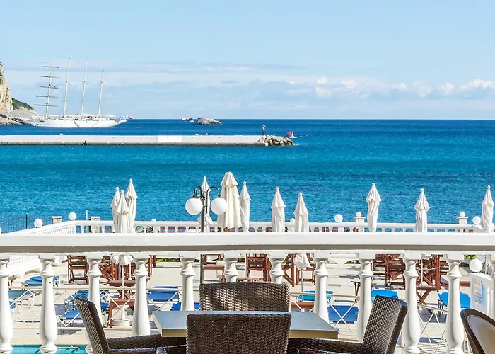 Aeolos 4* Skopelos Town